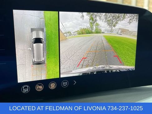 Used 2026 Cadillac Vistiq Sport w/ LPO, Floor Liner Package AWD/4WD image 15