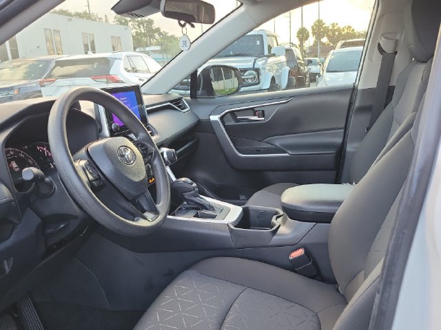 Used 2024 Toyota RAV4 XLE FWD image 11