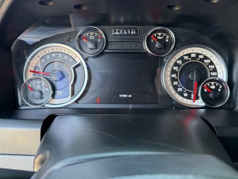Used 2019 RAM 1500 Big Horn AWD/4WD image 40