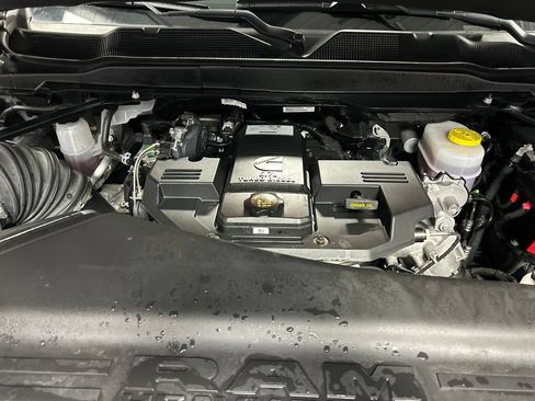 Used 2024 RAM 2500 Tradesman AWD/4WD image 26