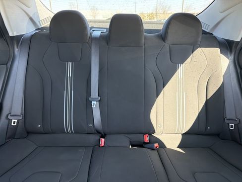 Used 2023 Hyundai Elantra SEL image 28