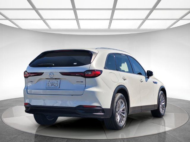 Used 2024 MAZDA CX-90 Plug-In Hybrid w/ Preferred AWD/4WD image 4