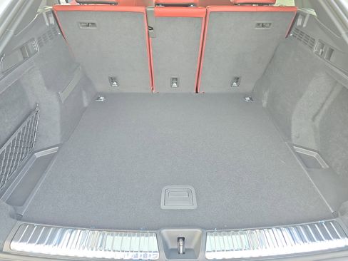 New 2026 Audi SQ5 Premium Plus image 12