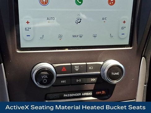 Used 2021 Ford Edge SEL AWD/4WD image 13