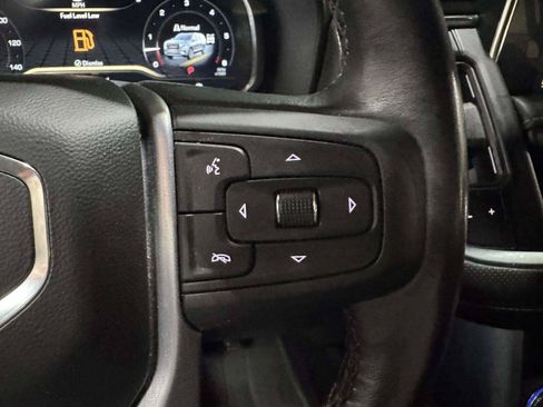 Used 2022 GMC Yukon SLT w/ SLT Luxury Package AWD/4WD image 51