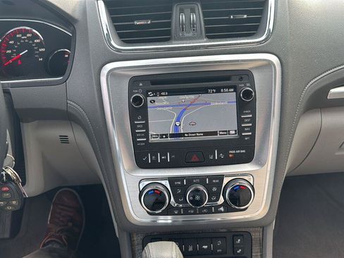 Used 2016 GMC Acadia SLT w/ Open Road Package FWD image 7