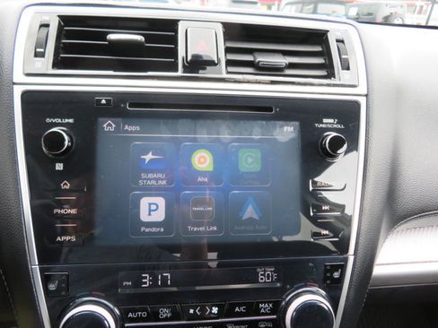Used 2018 Subaru Outback 2.5i Premium image 29