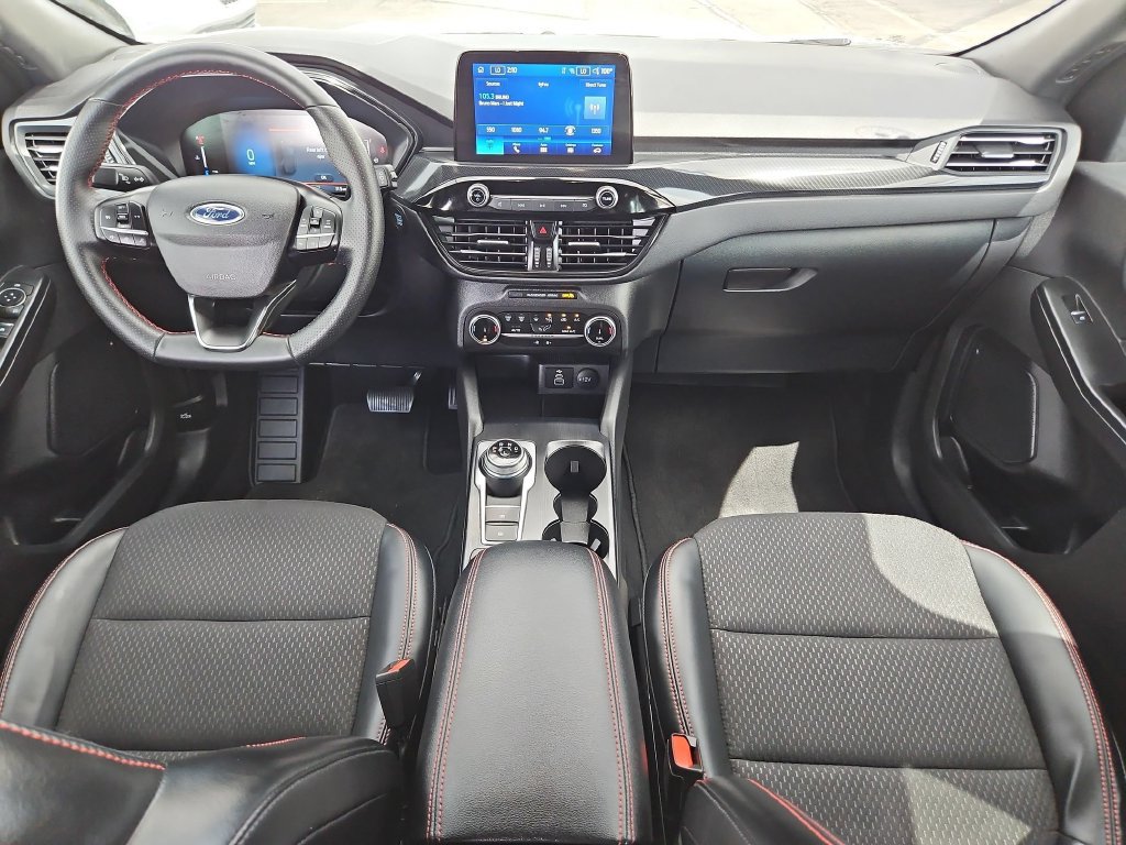 Used 2025 Ford Escape ST-Line AWD/4WD image 24
