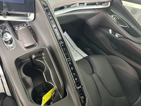 Used 2024 Chevrolet Corvette Stingray w/ Z51 Performance Package image 23