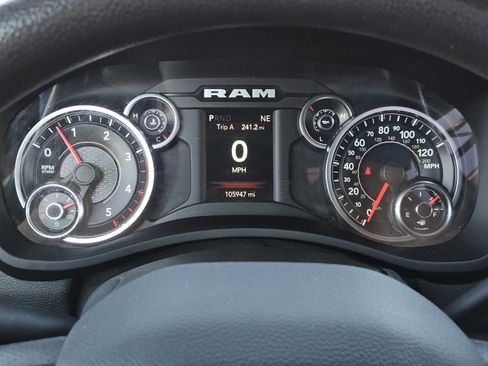 Used 2022 RAM 3500 Tradesman image 20