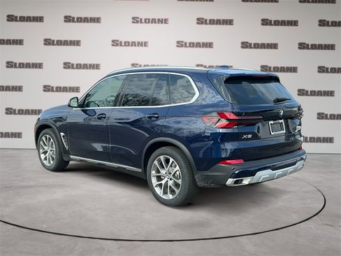 New 2026 BMW X5 xDrive40i w/ Climate Comfort Package image 3