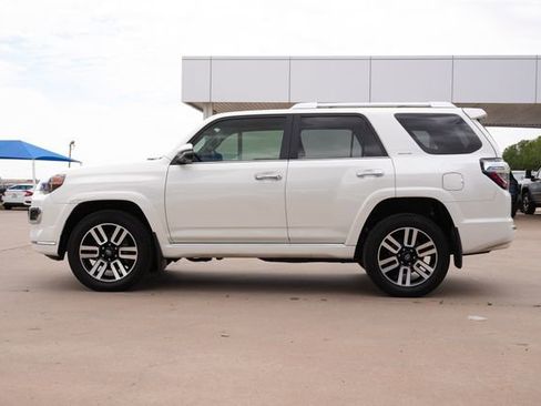 Used 2023 Toyota 4Runner Limited AWD/4WD image 6