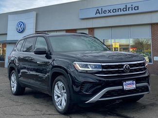 Certified 2022 Volkswagen Atlas SE video 1