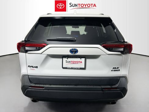 Used 2023 Toyota RAV4 XLE w/ Convenience Package AWD/4WD image 5
