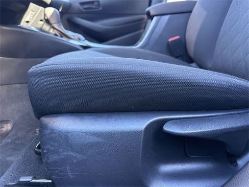 Used 2023 Toyota Corolla LE image 12