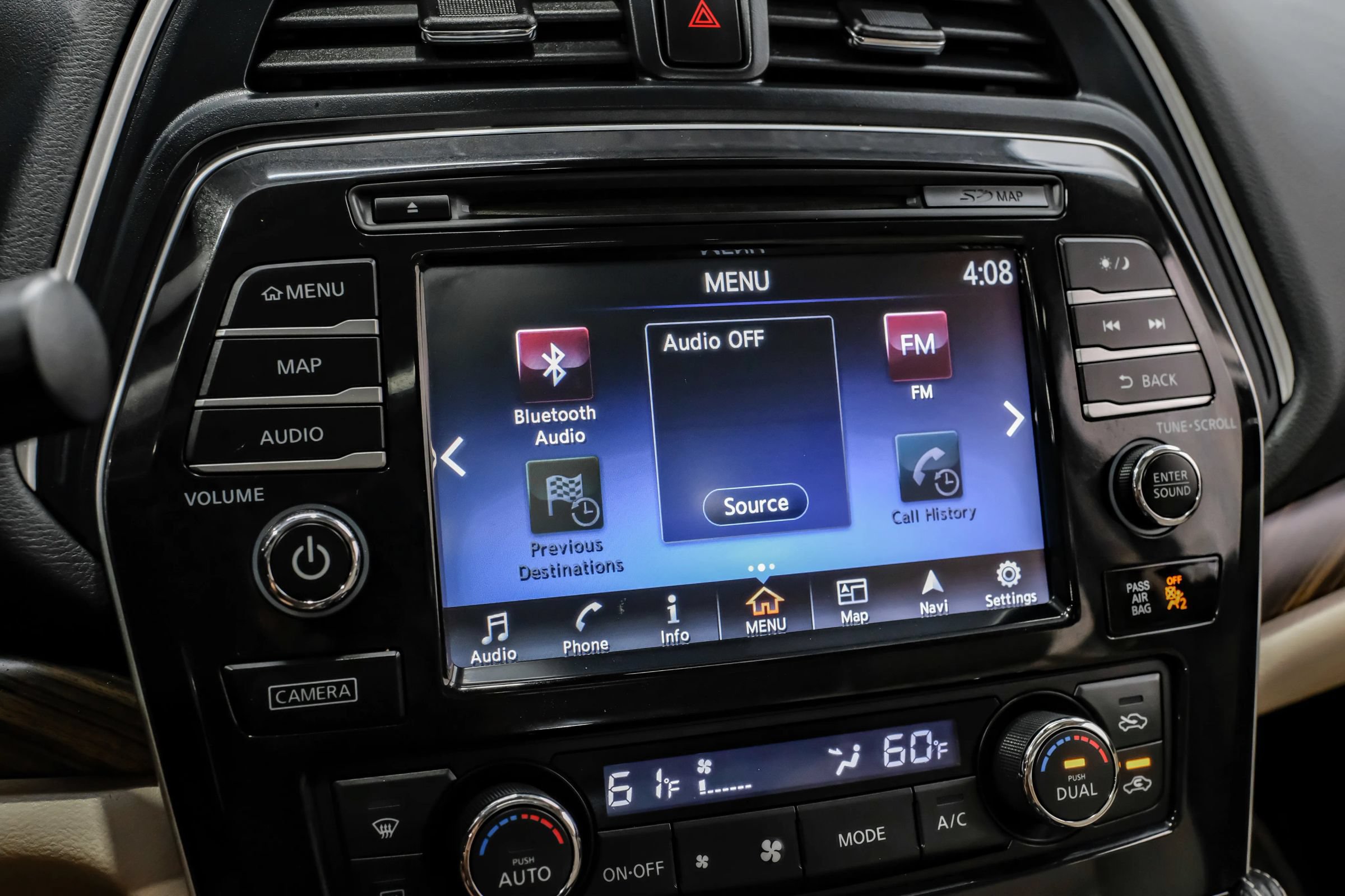 Used 2016 Nissan Maxima Platinum FWD image 28