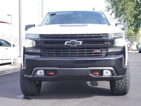 Certified 2022 Chevrolet Silverado 1500 LT Trail Boss image 5