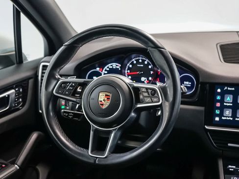 Certified 2023 Porsche Cayenne AWD/4WD image 21