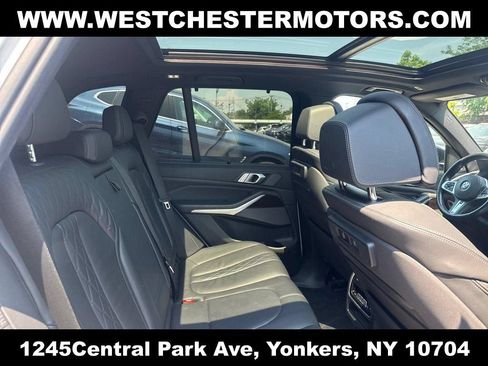 Used 2019 BMW X5 xDrive40i w/ M Sport Package AWD/4WD image 21