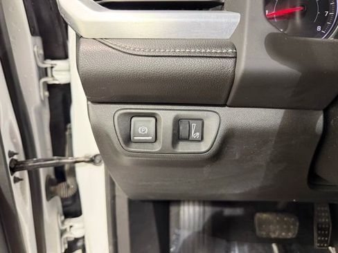 Used 2019 GMC Acadia SLT image 19