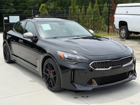 Used 2018 Kia Stinger GT1 RWD image 34