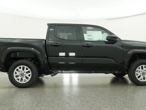 New 2026 Toyota Tacoma SR image 14