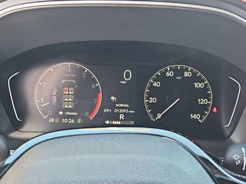 Used 2025 Honda Pilot Sport image 32