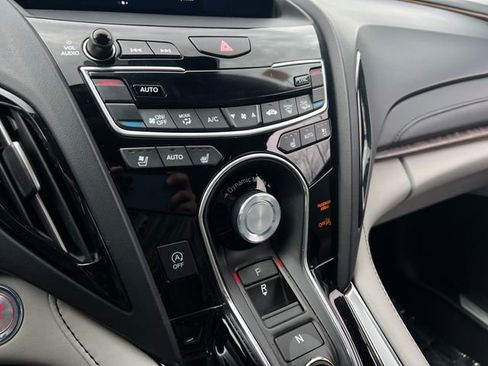 Used 2019 Acura RDX Advance Package image 28