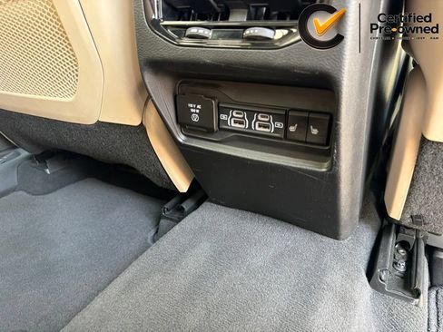 Certified 2023 Jeep Grand Cherokee Limited w/ Black Appearance Package AWD/4WD image 27
