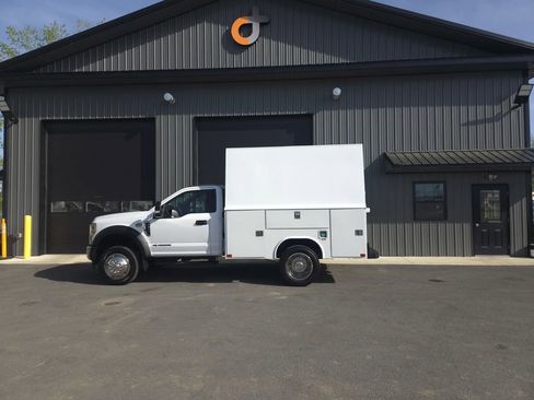 Used 2019 Ford F550 4x4 Regular Cab Super Duty image 25