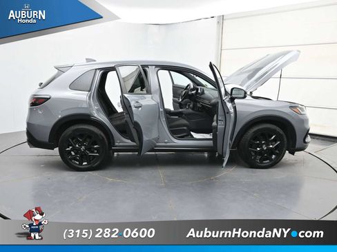 Used 2024 Honda HR-V Sport image 41