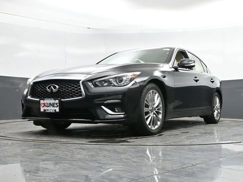 Used 2020 INFINITI Q50 Luxe w/ Essential Package (3.0T Luxe) AWD/4WD image 44