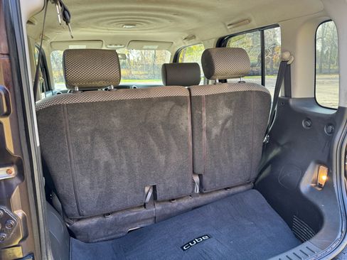 Used 2010 Nissan Cube 1.8 S Krom Edition w/ Interior Designer Pkg image 16