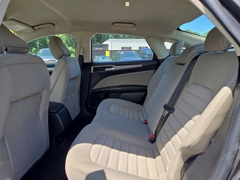 Used 2020 Ford Fusion S FWD image 14