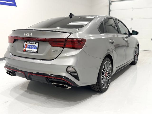 Used 2022 Kia Forte GT w/ GT Technology Package FWD image 8