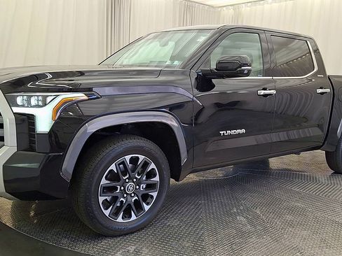 Used 2023 Toyota Tundra Limited AWD/4WD image 10