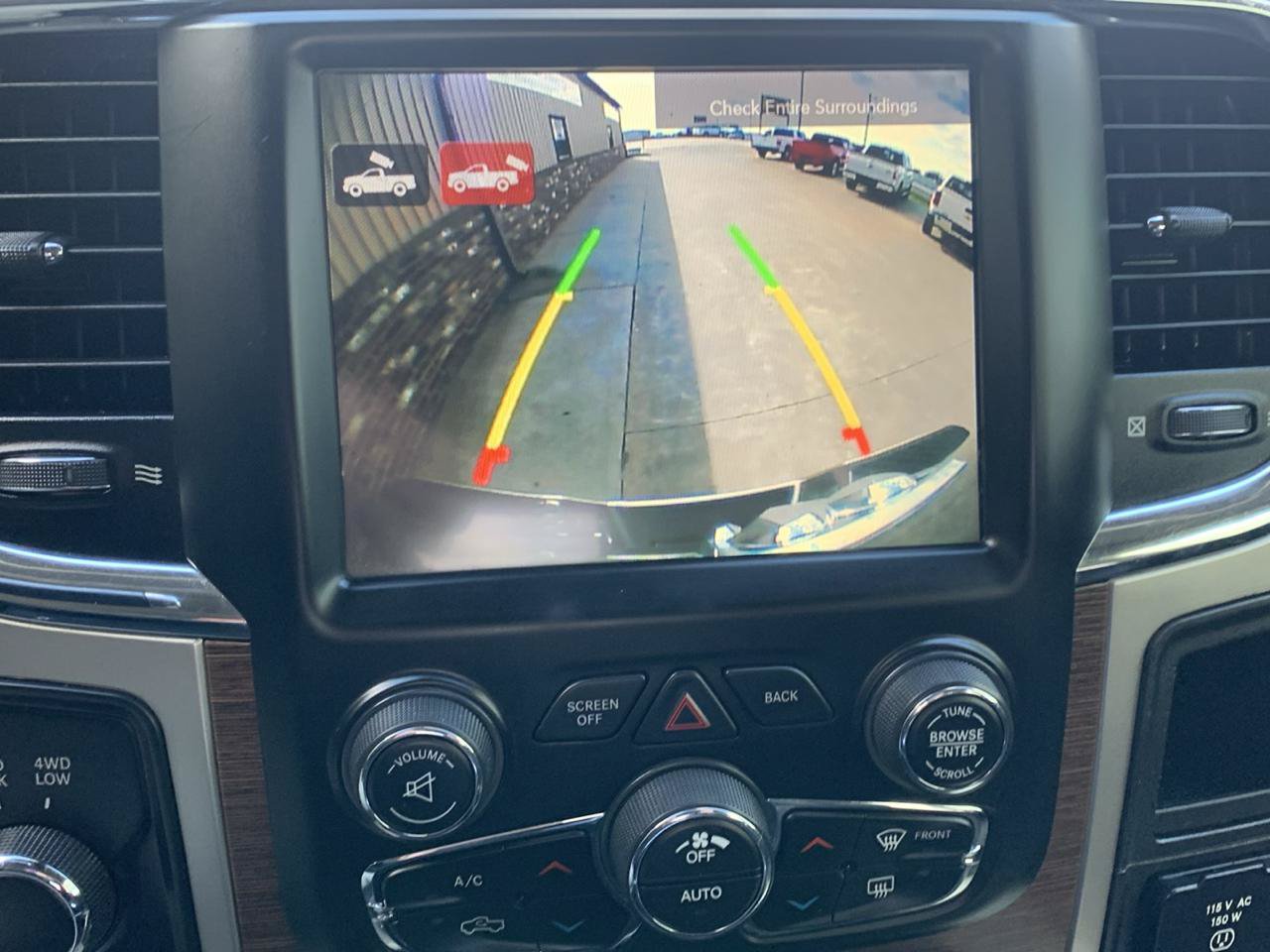 Used 2017 RAM 3500 Laramie AWD/4WD image 35