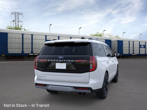 New 2026 Ford Expedition Platinum AWD/4WD image 9