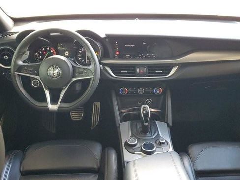 Used 2018 Alfa Romeo Stelvio Ti Sport AWD/4WD image 20