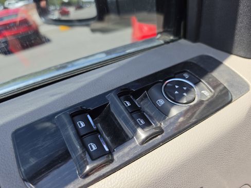 Used 2020 Ford F250 XL w/ STX Appearance Package AWD/4WD image 17