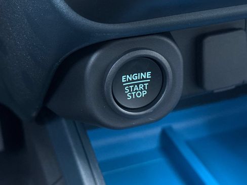 New 2026 Ford Maverick XLT w/ XLT Luxury Package FWD image 20