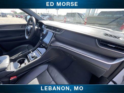 Used 2024 Jeep Grand Cherokee L Limited w/ Luxury Tech Group II AWD/4WD image 27