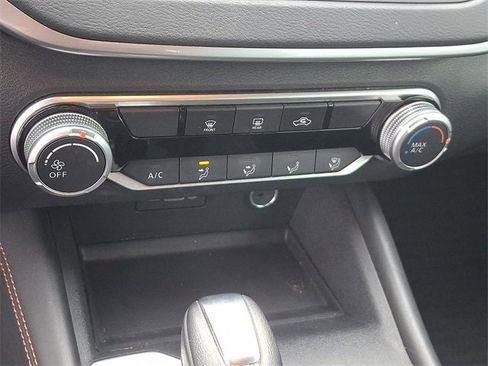 Used 2022 Nissan Altima 2.5 SR image 15