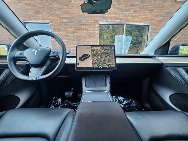 Used 2023 Tesla Model Y Long Range AWD/4WD image 41