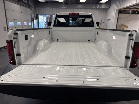 New 2026 RAM 2500 Tradesman AWD/4WD image 31