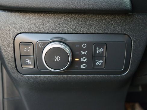 Used 2022 Ford Escape SEL image 26