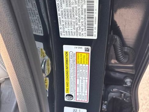 Used 2024 Honda CR-V EX-L image 8