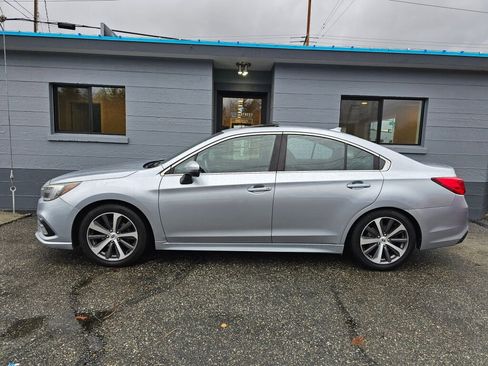 Used 2019 Subaru Legacy 2.5i Limited image 3