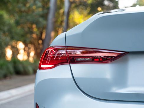 Used 2023 BMW M4 CSL image 51