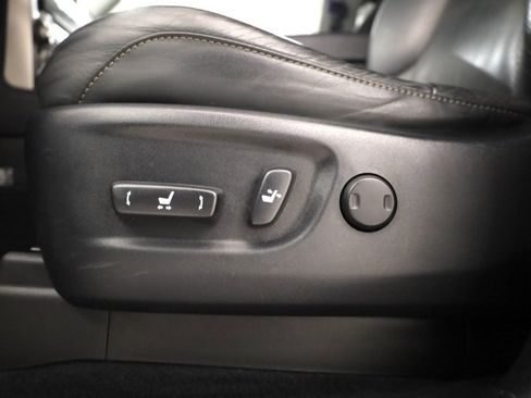 Used 2019 Lexus GX 460 Luxury w/ Sport Design Package image 11